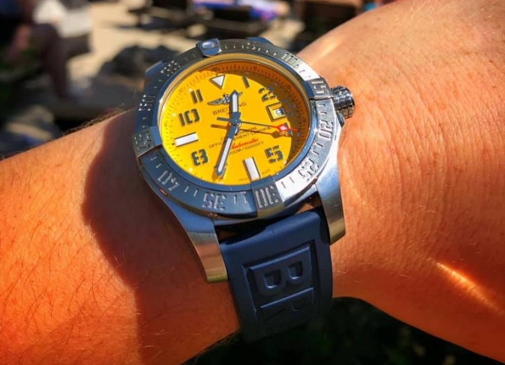 Replica Breitling Avenger II Seawolf GMT watch